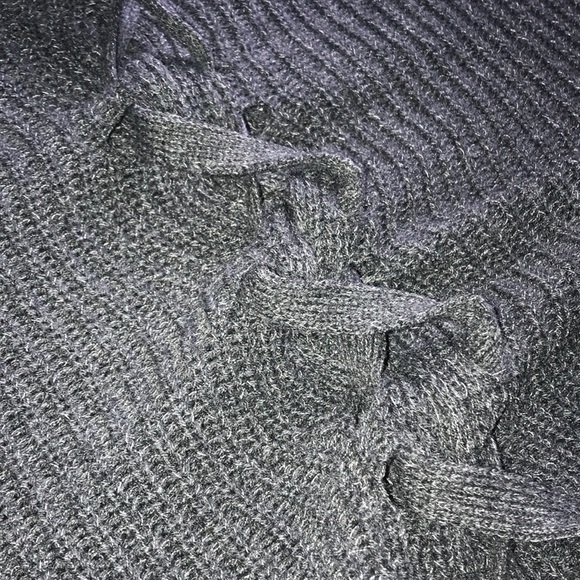 Forever 21 Knit Sweater - Picture 3 of 4